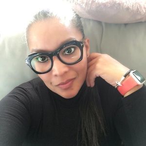 Meet your Posher, Myong